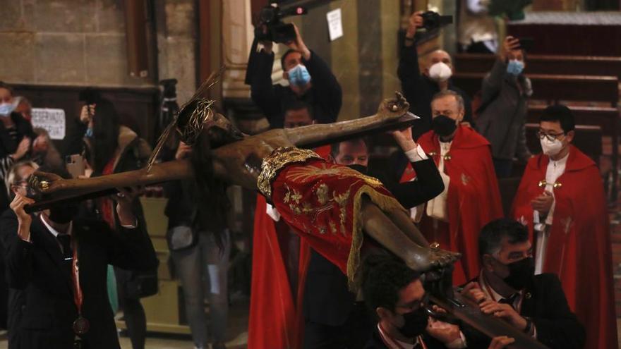 El vídeo del Devallament del Crist de la Sang, uno de los actos más tradicionales de la Semana Santa en Mallorca