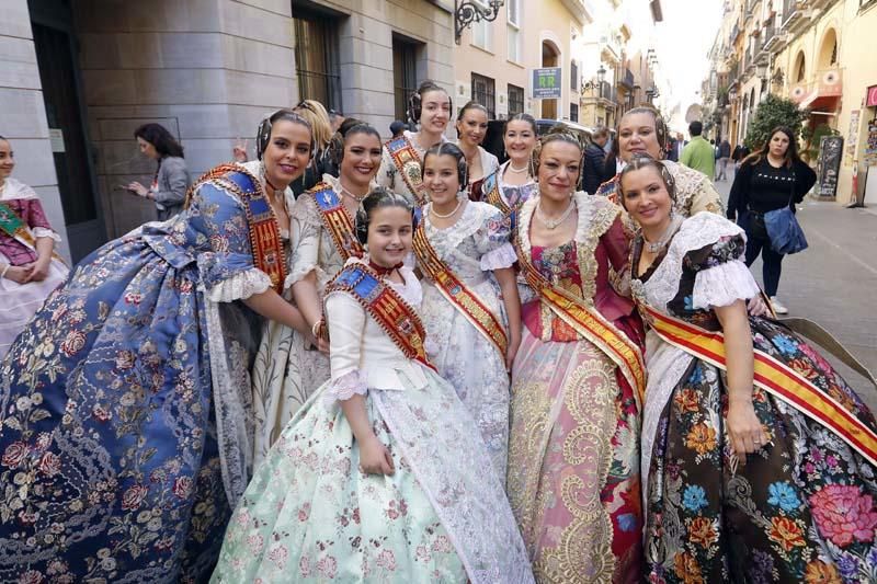 La Diputació de València recibe a las comisiones falleras