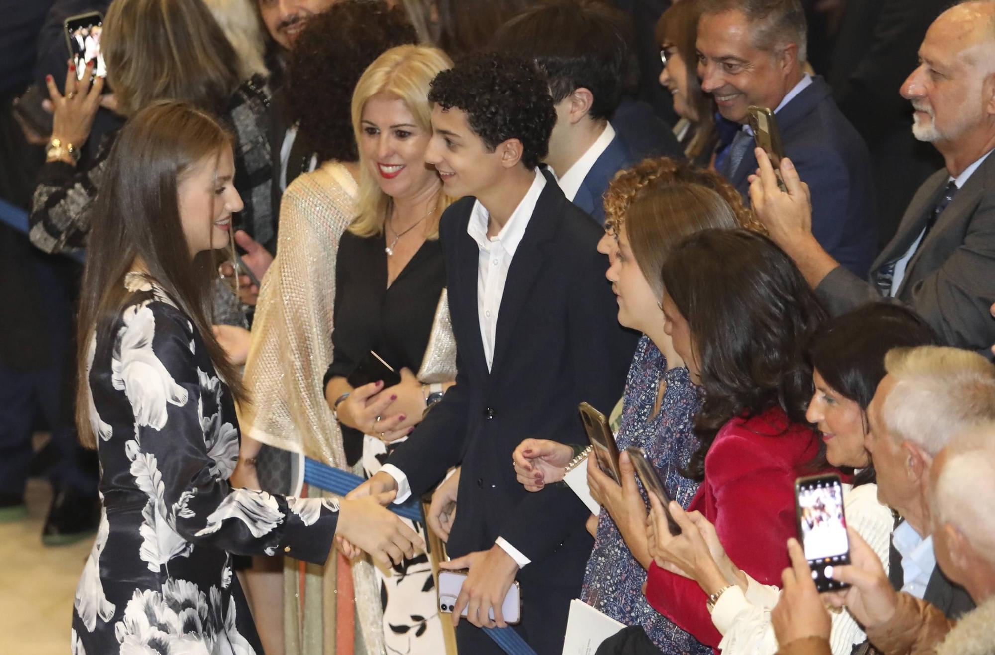 EN IMÁGENES: La Familia Real asiste en Oviedo al concierto de los premios "Princesa de Asturias"