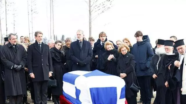 ¿Quién ha sido la persona de la familia real más beneficiada por la herencia de la princesa Irene de Grecia?