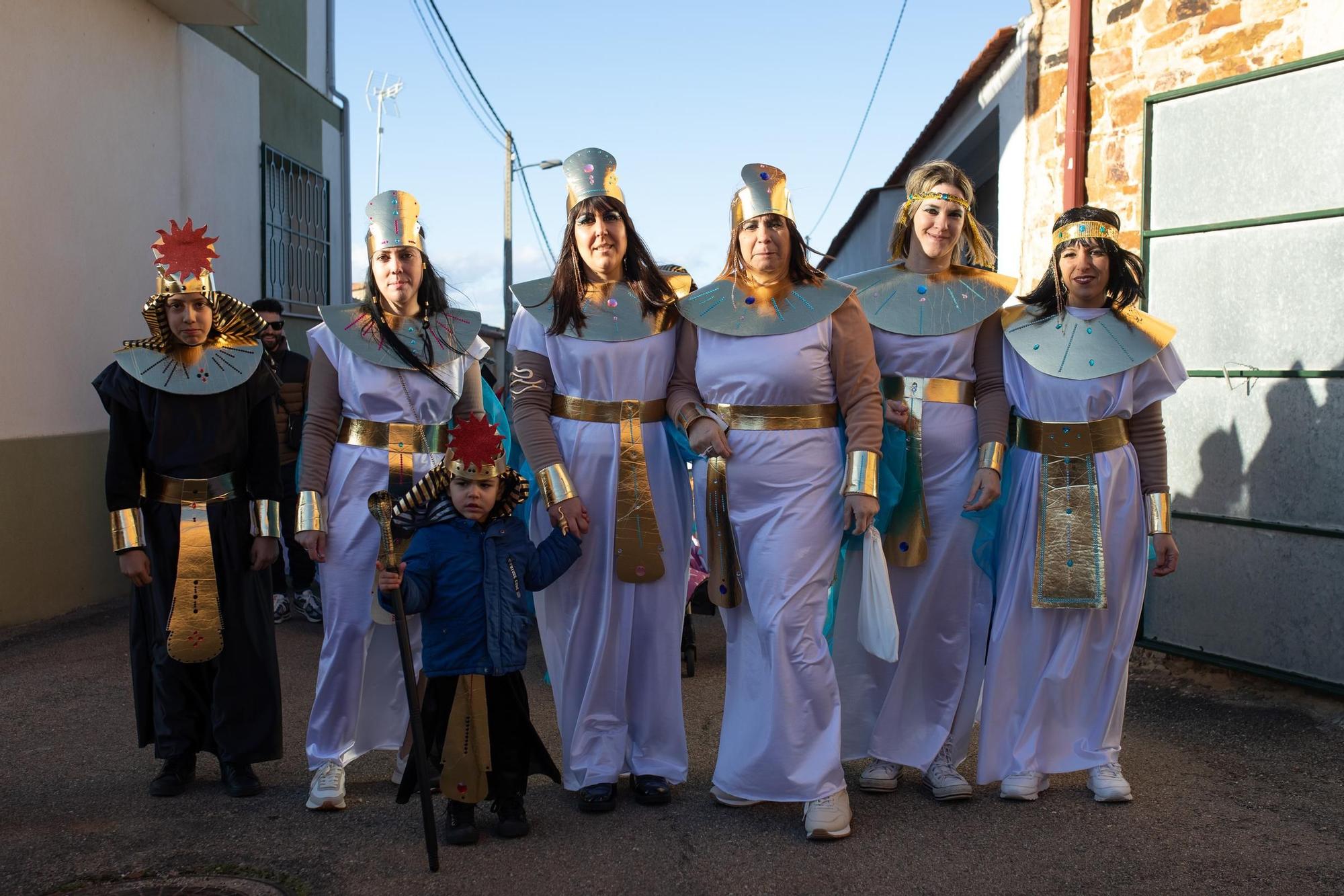 GALERÍA | Desfile del X Antruejo en Montamarta