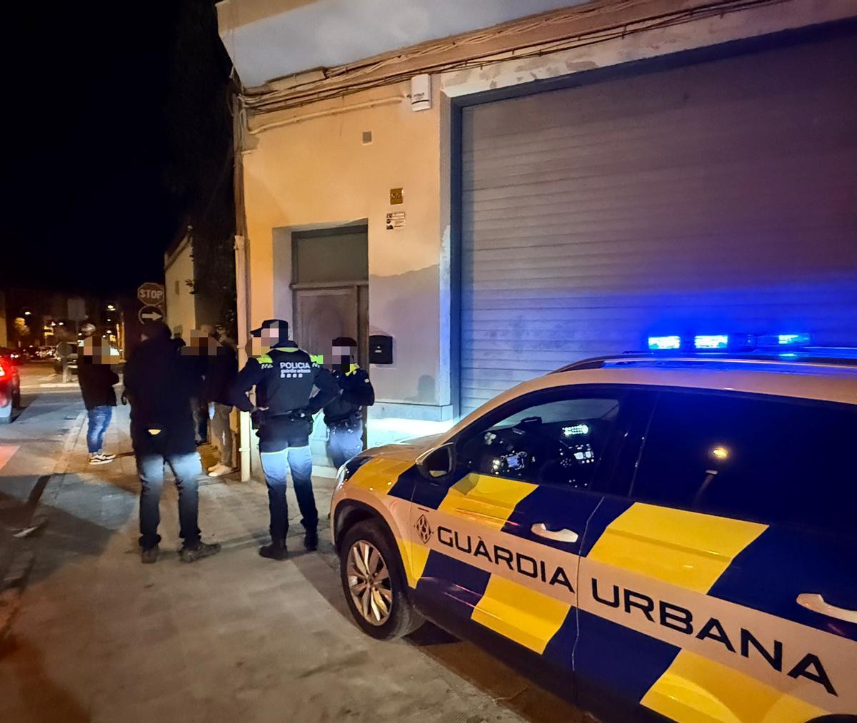 Les imatges de l'operació conjunta de Policia Nacional i Guàrdia Urbana de Figueres contra la prostitució