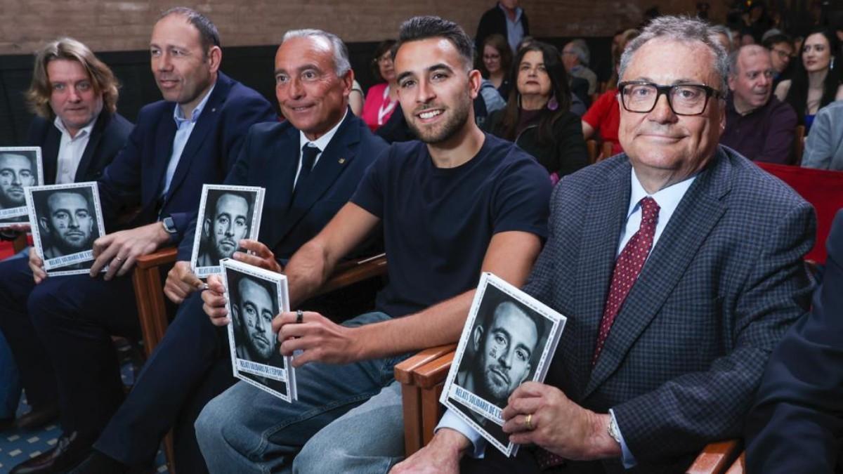 Eric García: "Si fuéramos nosotros sí haríamos el pasillo"