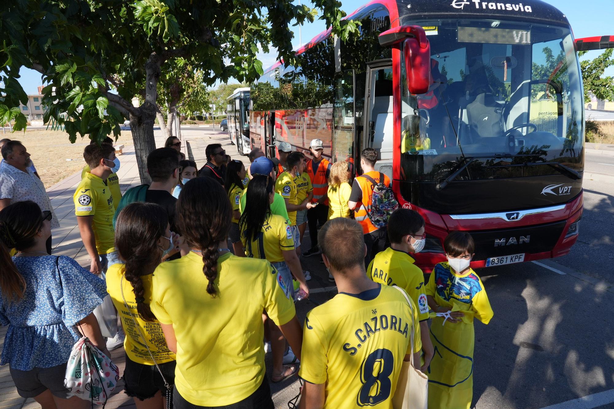 La 'marea grogueta' a por todas en Valencia