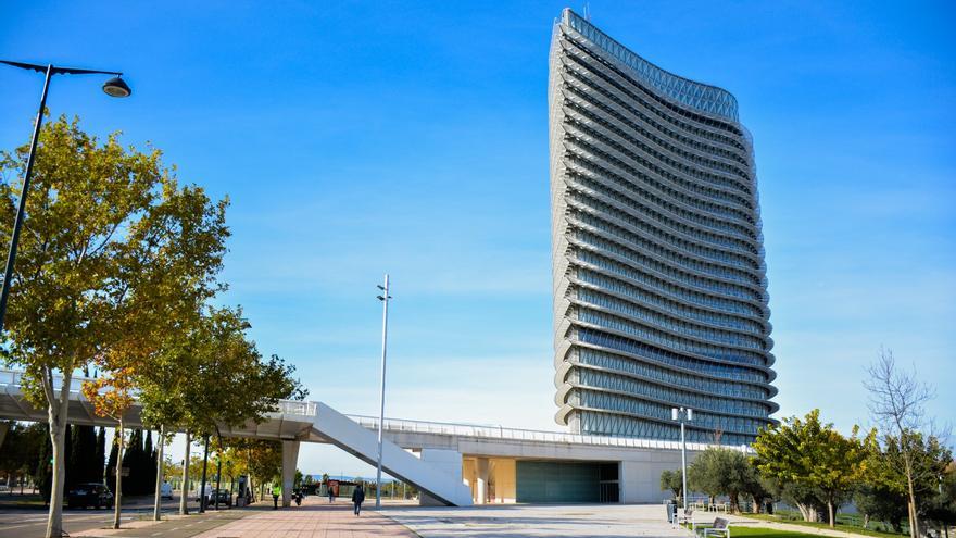 Yudigar le compite a Oboria el diseño de la nueva iluminación de la Torre del Agua