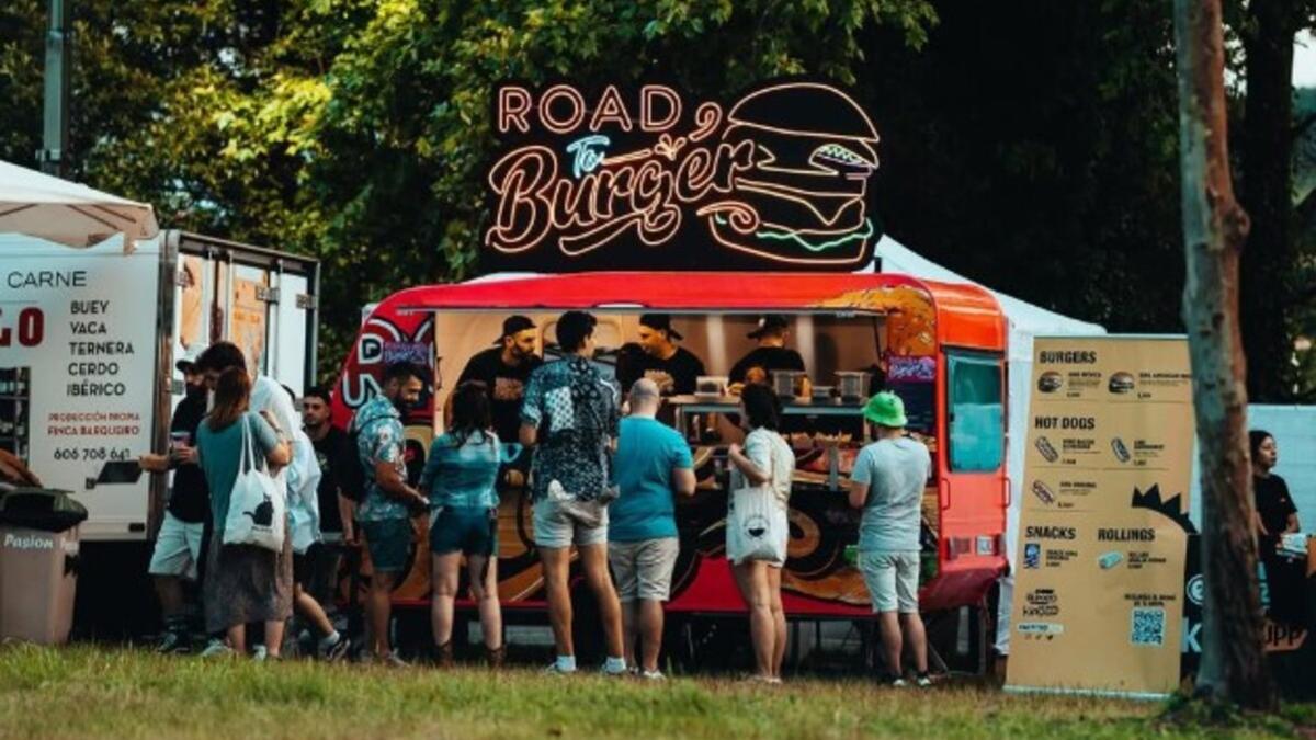La food truck de Road to Burguer instalada en una edición pasada de O Son do Camiño