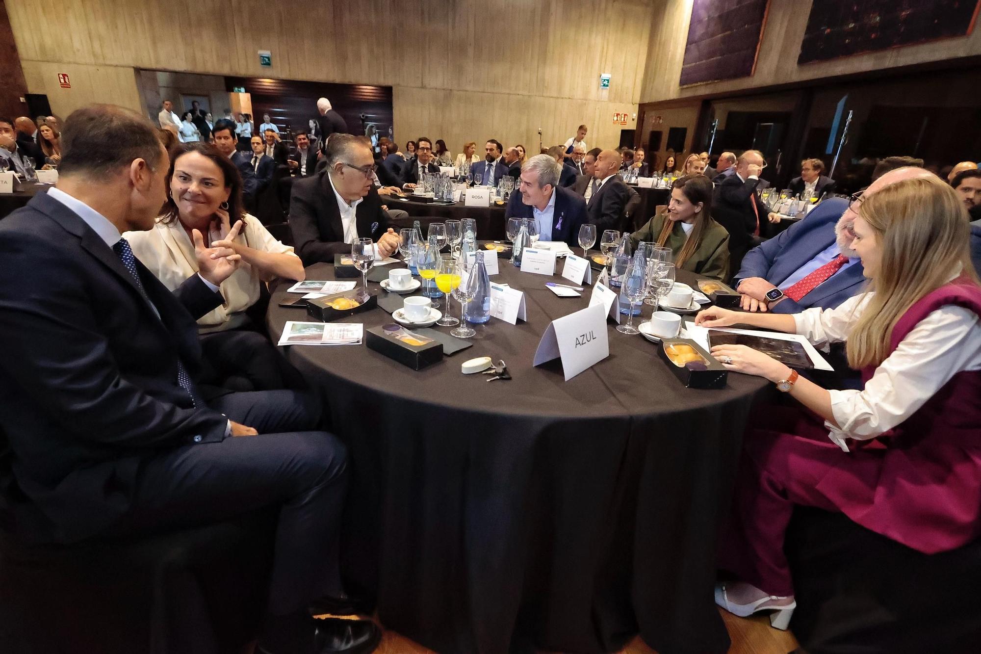 Conferencia de Fernando Clavijo en el foro organizado por la Asociación para el Progreso de la Dirección (APD)