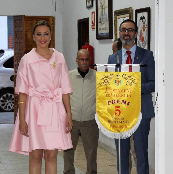 La fallera mayor, Rocío Gil, en el casal de Joaquín Navarro-Carrícola