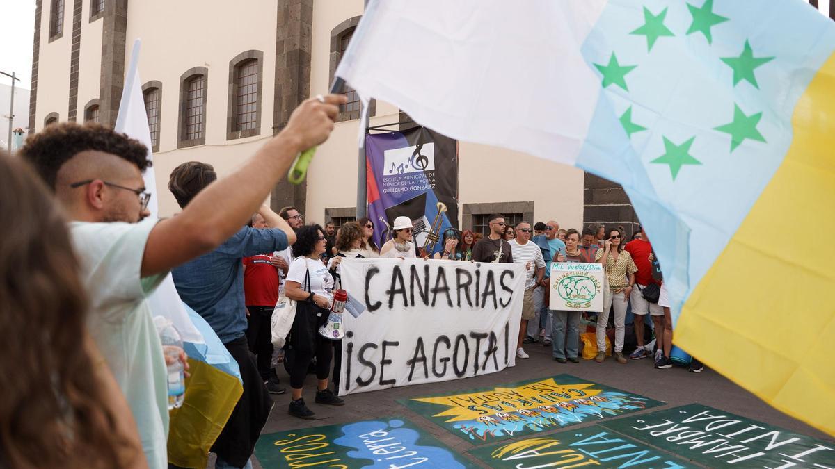 Protestas en contra del modelo turístico.