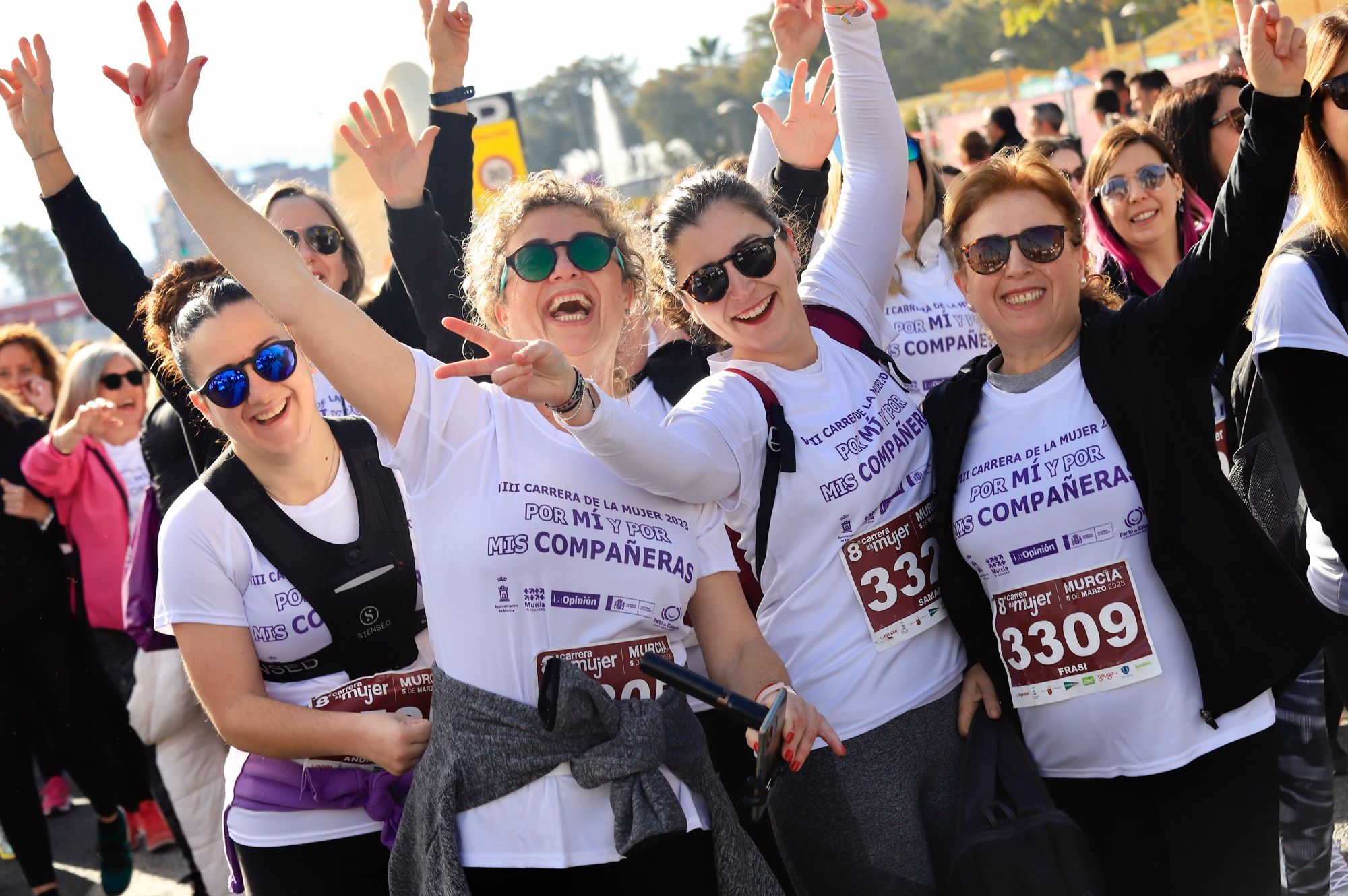 La salida y el recorrido de la Carrera de la Mujer 'inmortalizados' en imágenes