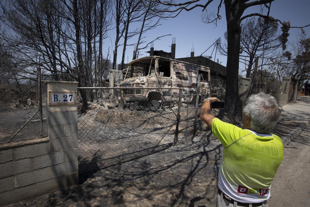  Urbanización River Park del Pont de Vilomara muy afectada por el incendio forestal que empezó el pasado domingo en el Pont de Vilomara (Bages).