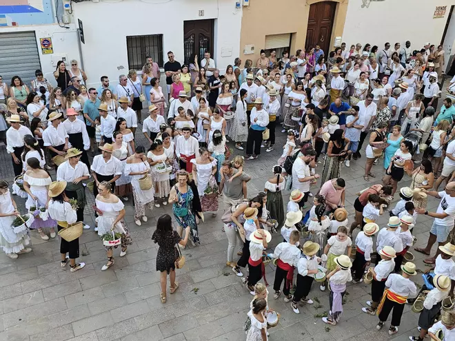 La «Entrà de la Murta» conquista Calp