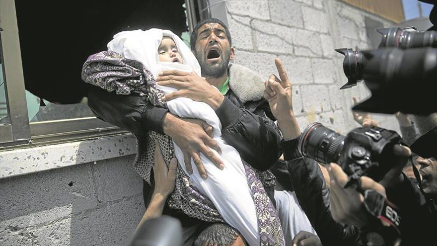 La escalada bélica en Gaza provoca al menos 26 muertos