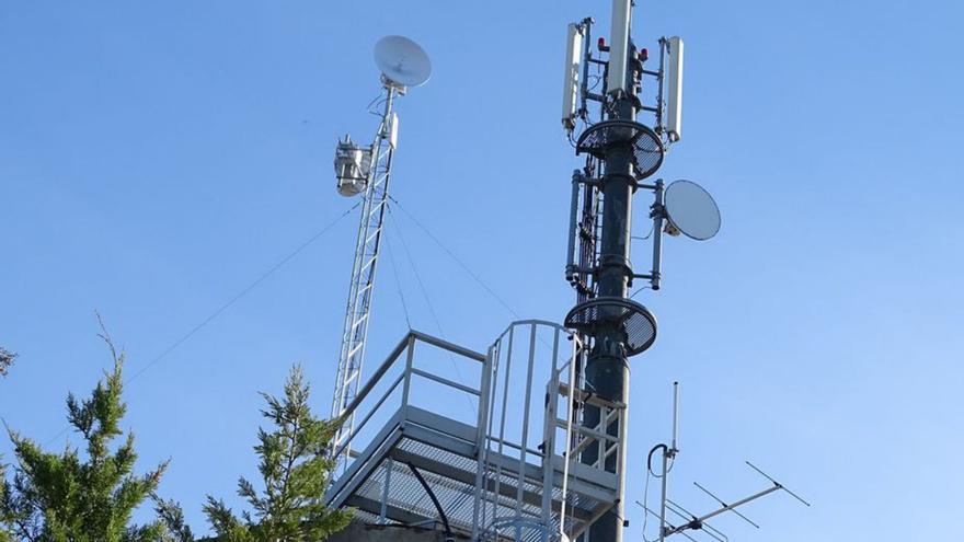 El TSJC anul·la l’acord que permetia una antena telefònica a Calders