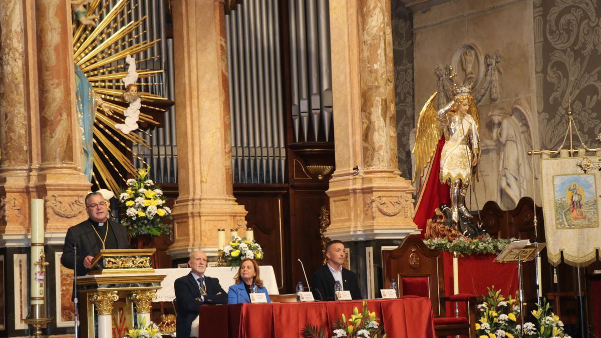 Apertura de los actos conmemorativos del 700 aniversario del Real Monasterio de San Miguel.