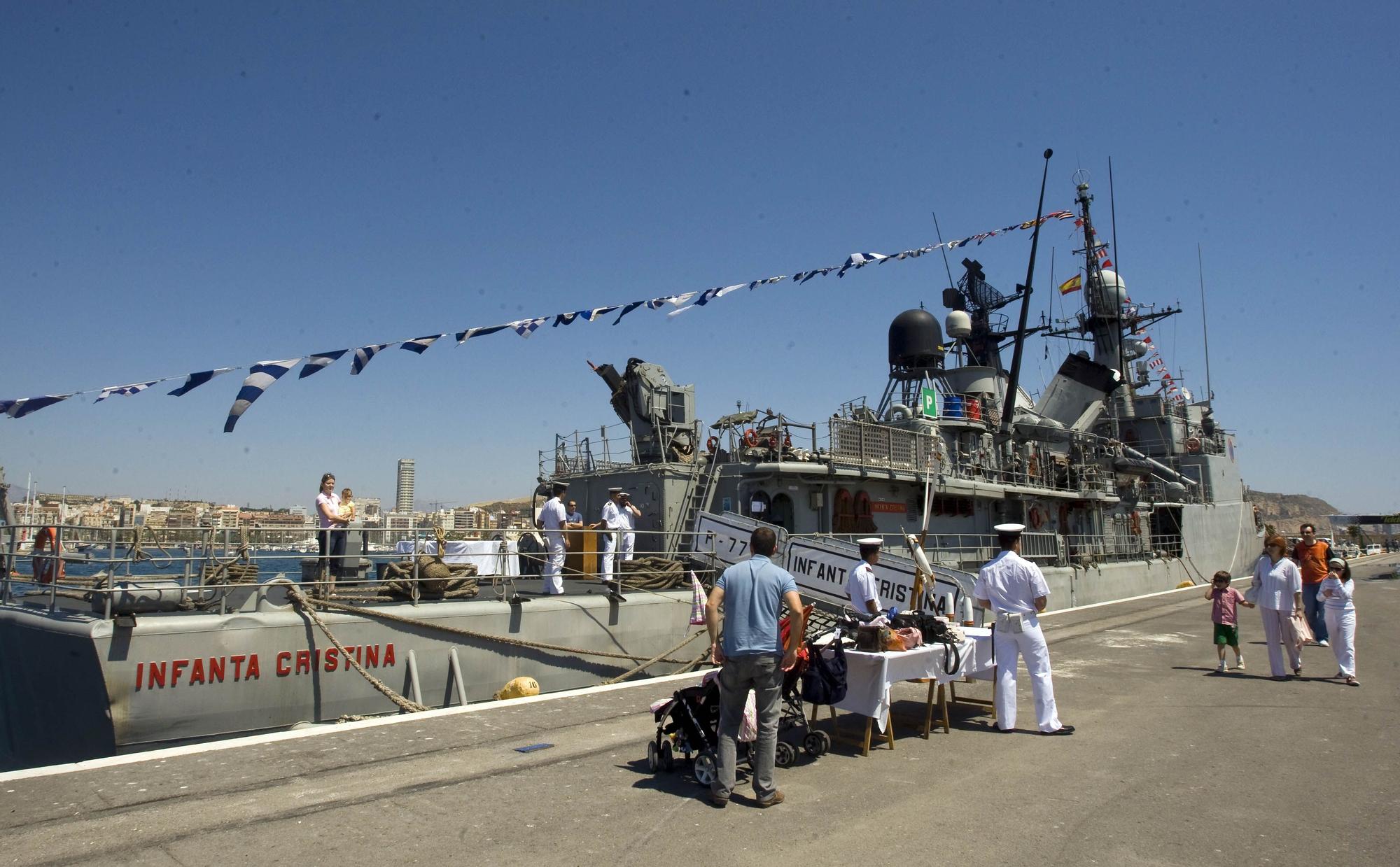 Visitas de la corbeta Infanta Cristina en el años 2010 y 2014 al Puerto de Alicante