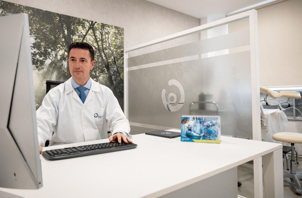 El doctor José Manuel Gómez, experto en reproducción asistida y director médico de IVF-Life Alicante