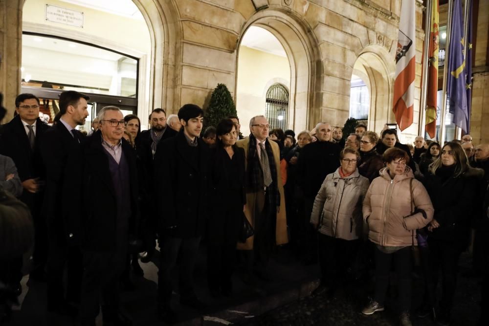 Así fue la despedida de los gijoneses de quien fuer alcalde de la ciudad