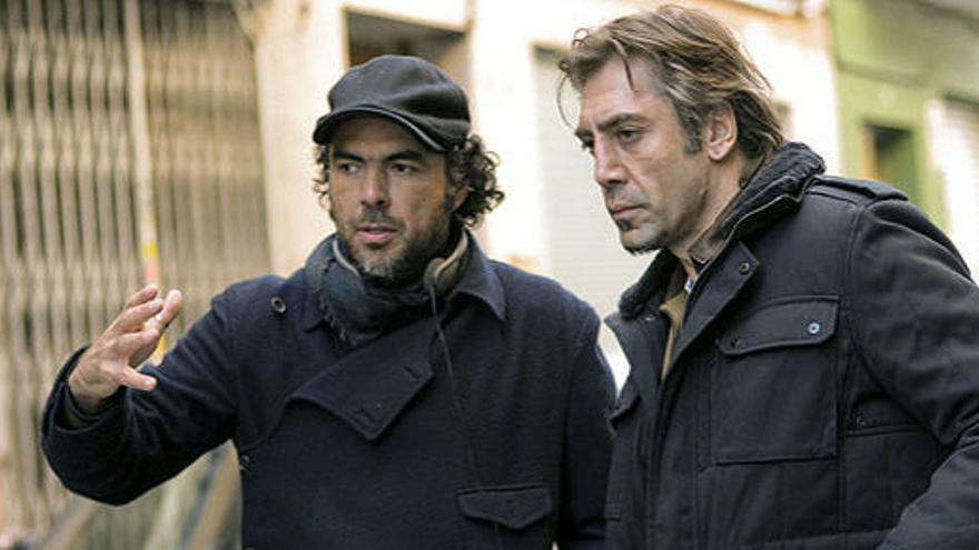 Alejandro González Iñárritu y Javier Bardem, durante el rodaje de la película &#039;Biutiful&#039;