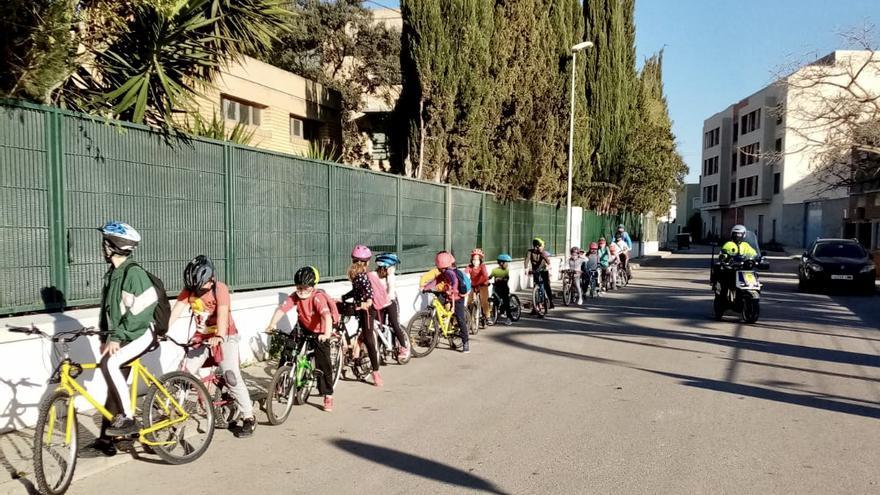 Imagen de una de las actividades de la Escuela de Pascua en Almassora.