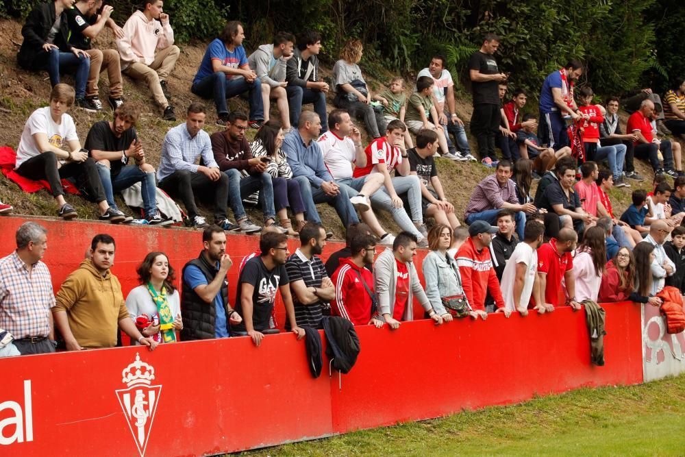 El Sporting B entra en la pelea por el ascenso a Segunda B