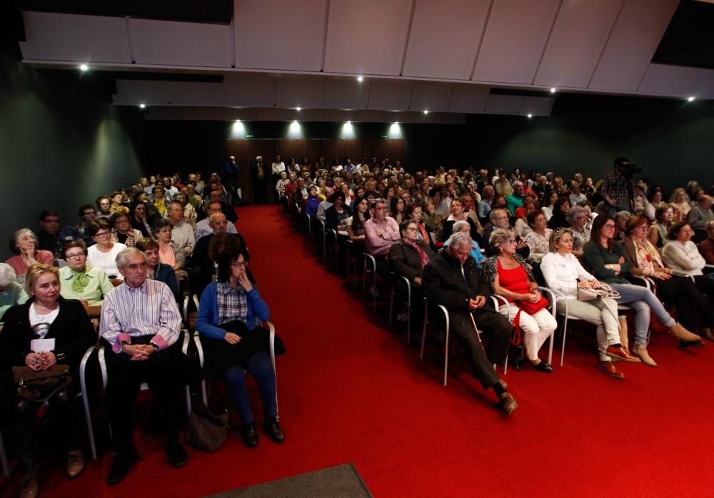 La oncóloga Paula Jiménez participa en la segunda jornada de la II Semana de la Ciencia