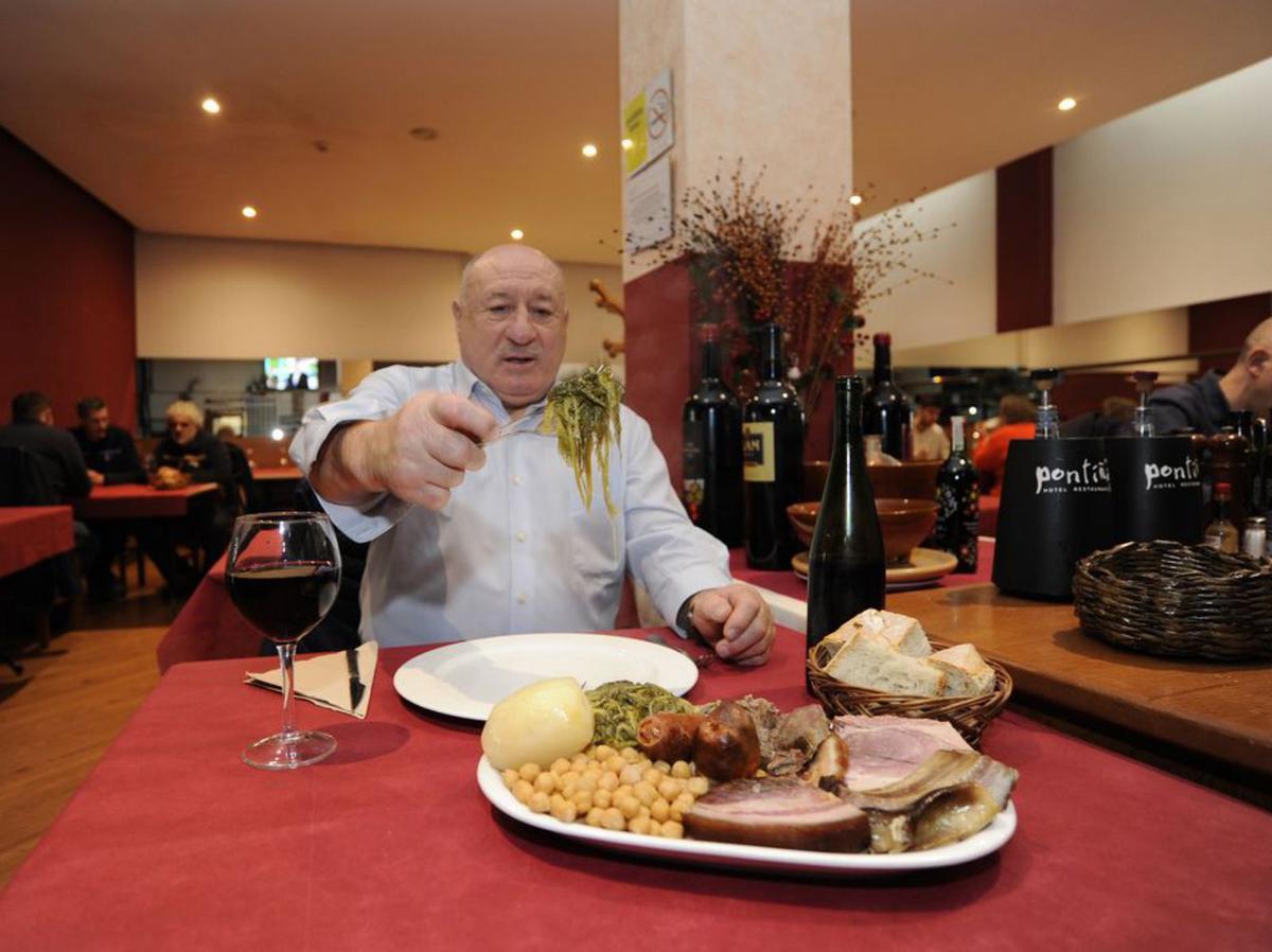 El Hotel Pontiñas tiene el cocido en su menú del día.   | // BERNABÉ/J. LALÍN