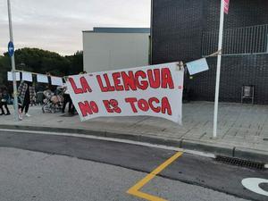 La família de Canet acusa Educació d’incitar sentiments d’odi