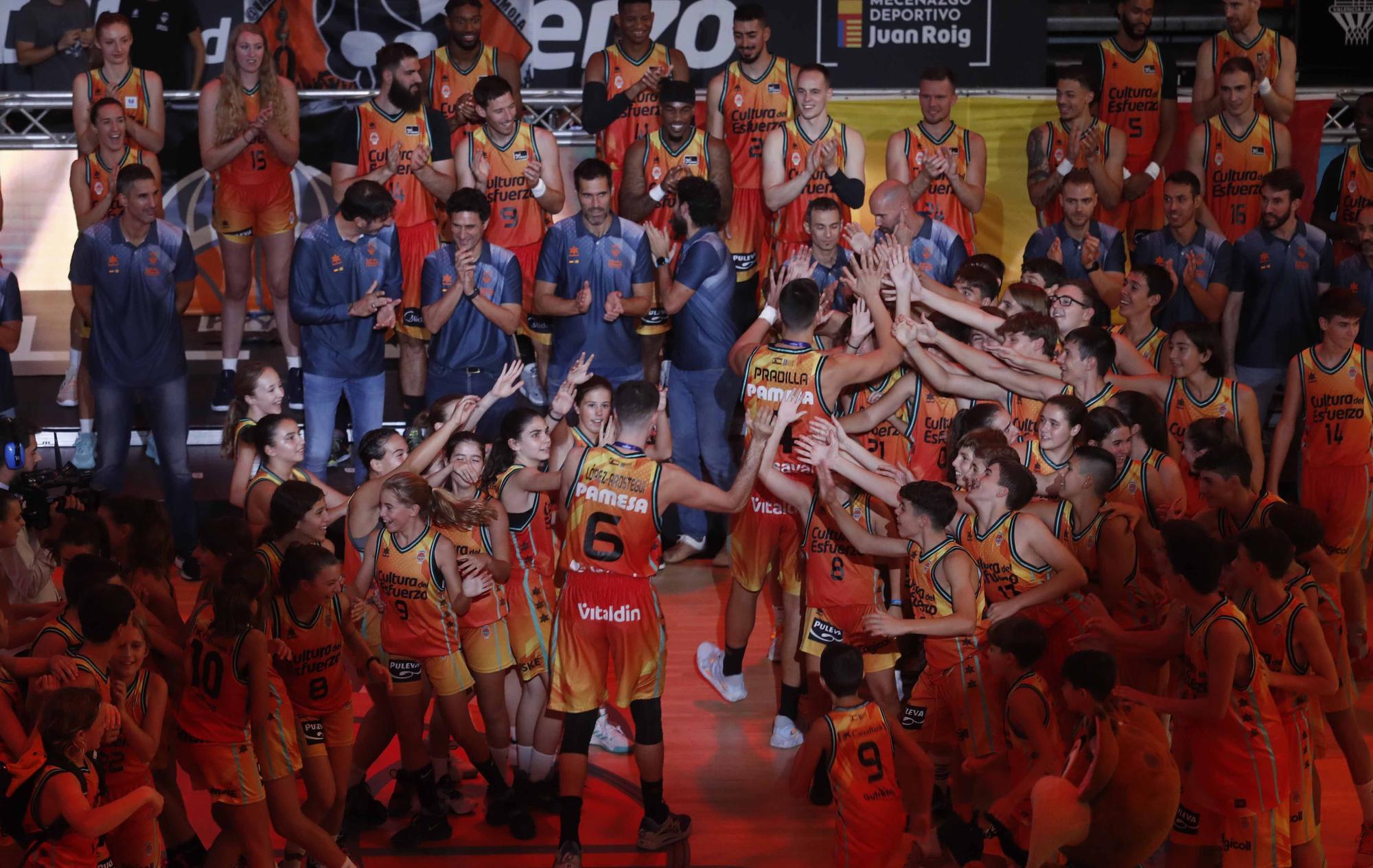 Presentación del Valencia Basket en La Fonteta