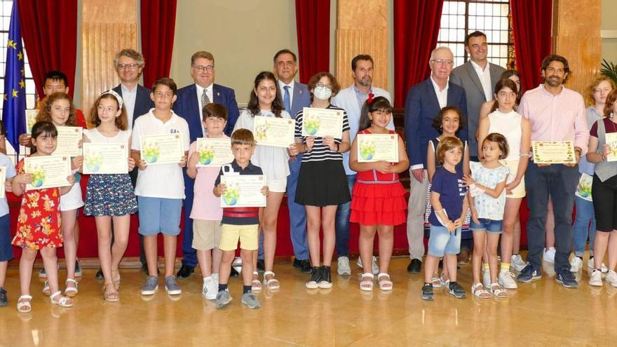 470 escolares participan en los concursos de carteles y relatos del Día Mundial del Medio Ambiente
