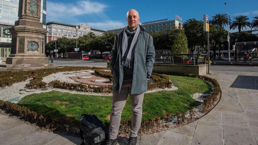 Vladimir Kosarevsky, este sábado junto al Obelisco. |   // CASTELEIRO/ROLLER AGENCIA