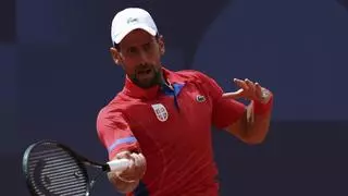 ¡Djokovic hace saltar todas las alarmas con su rodilla! "Estoy muy preocupado..."