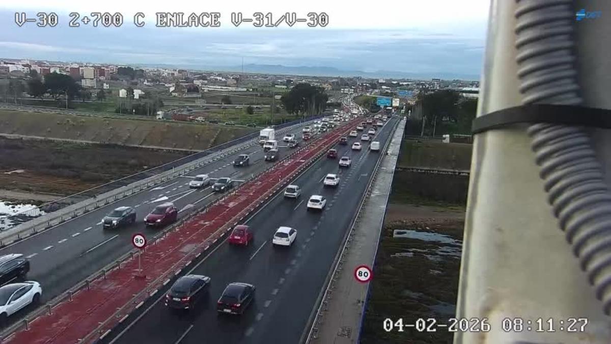 Tráfico lento en la pista de Silla