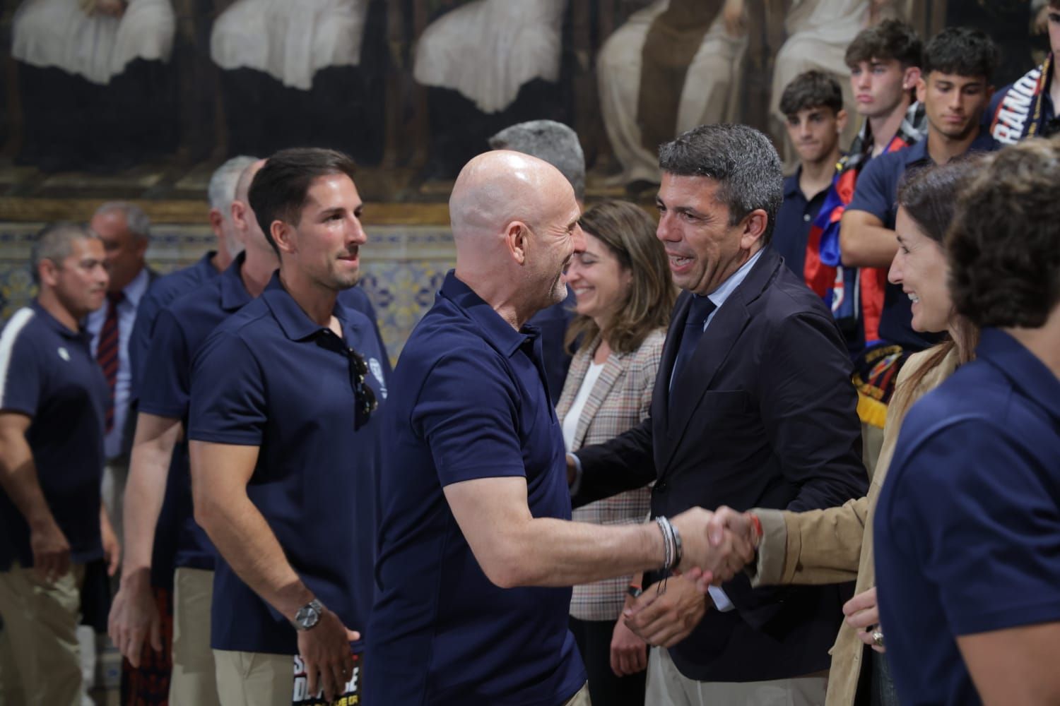 Todas las fotos de la rúa del Levante UD por su ascenso a Primera División