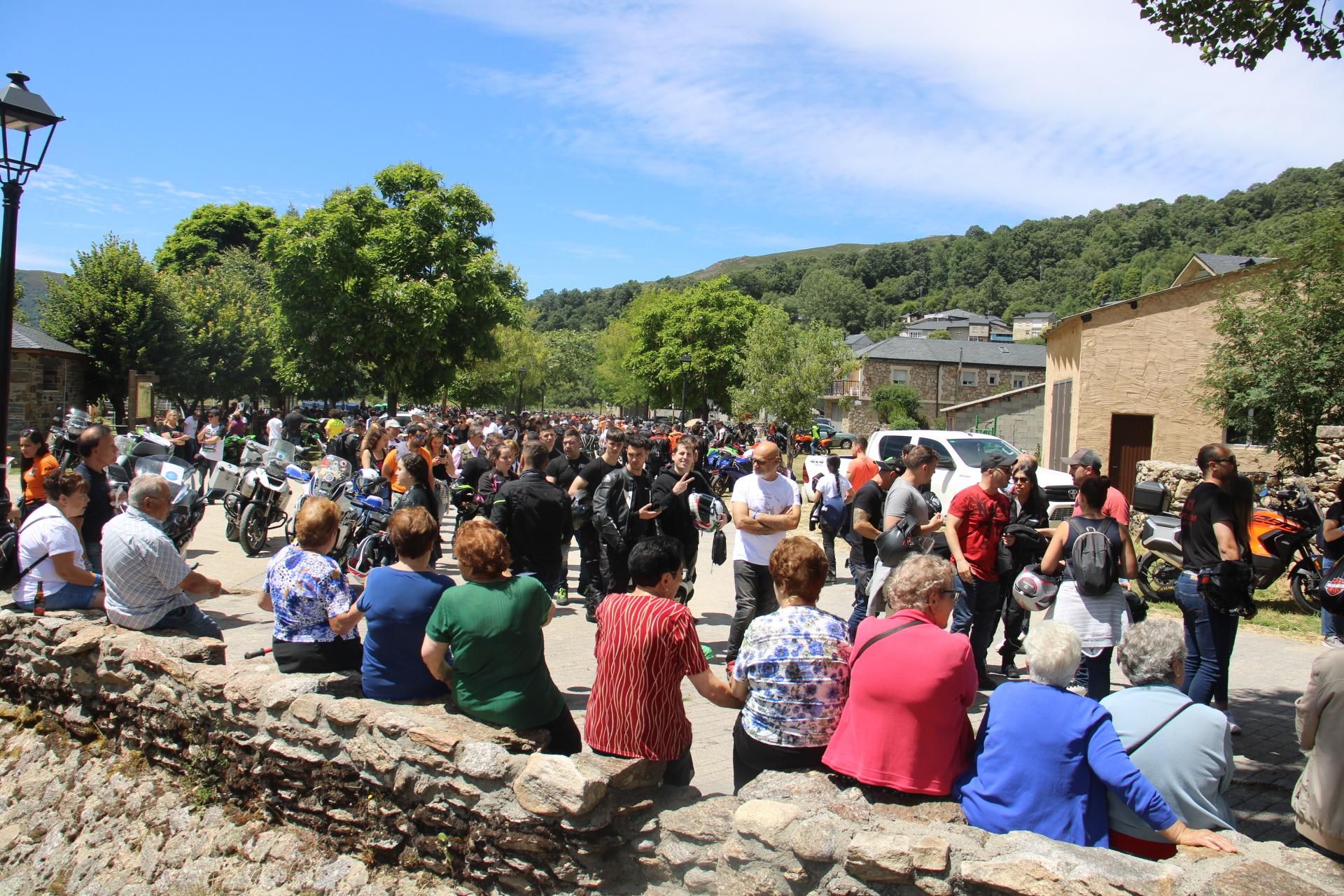 GALERIA| Las motos conquistas la Alta Sanabria