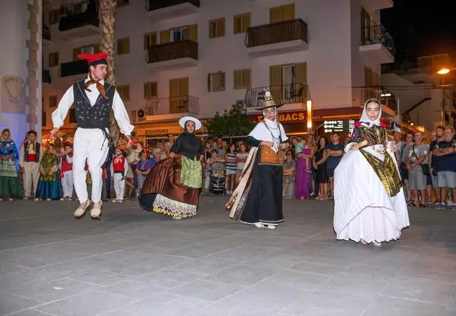 Santa Eulària acoge las 'Ballades d'Estiu' para acercar el ball pagès a residentes y visitantes