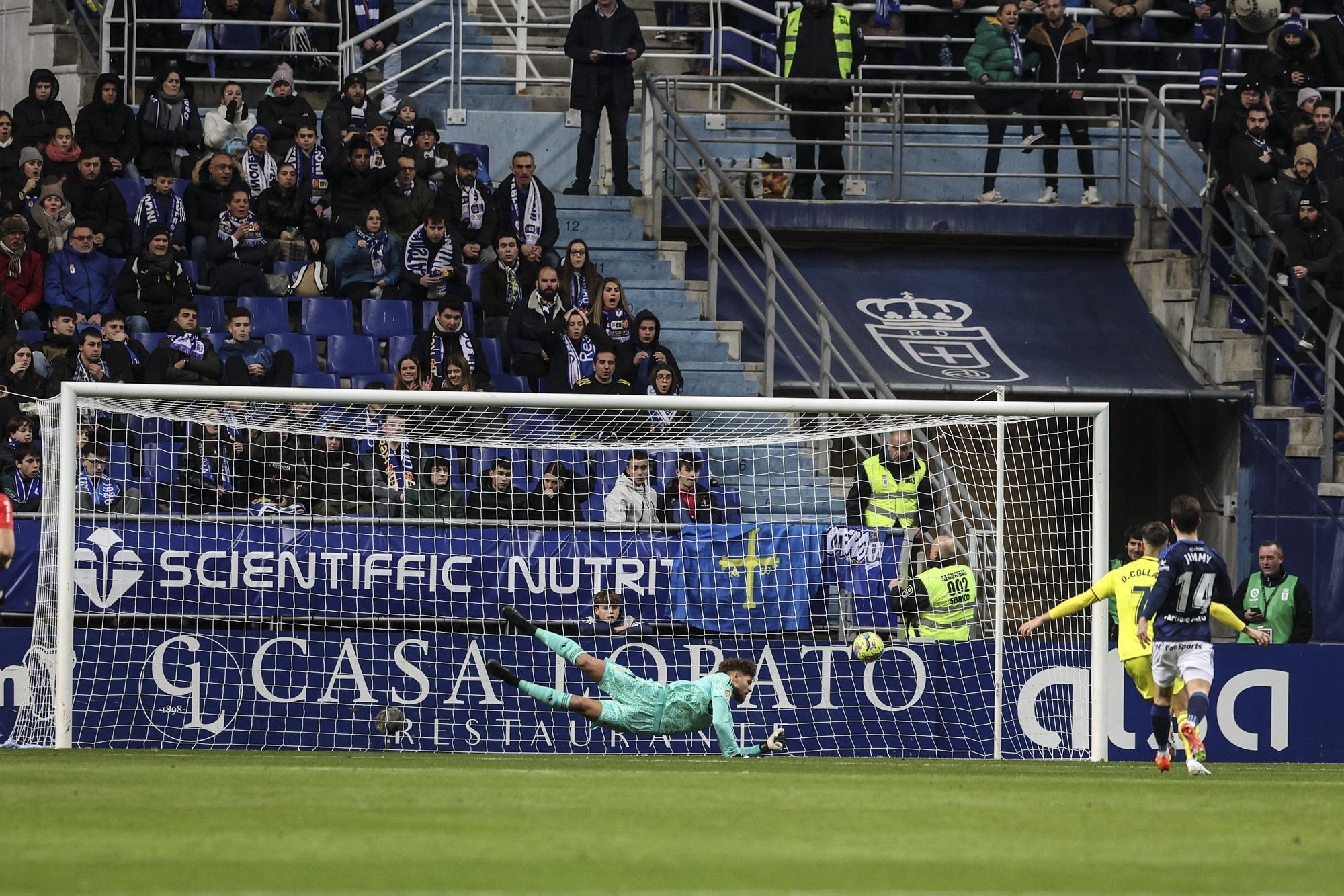 En imágenes: Así fue el Real Oviedo-Villarreal B disputado en el Tartiere