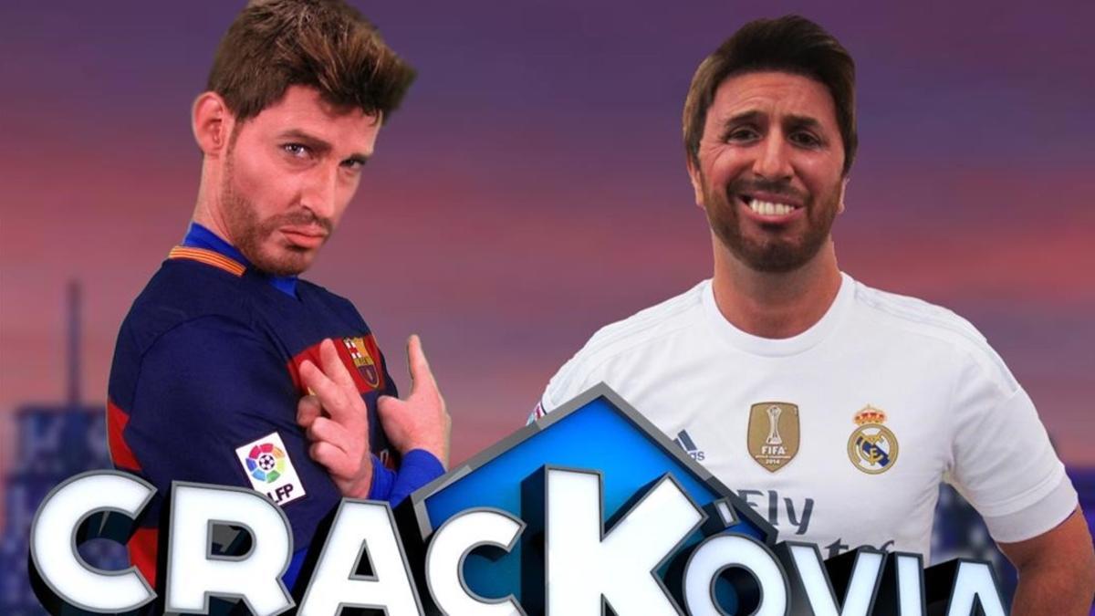 Imagen de 'Crackòvia', con Gerard Piqué (Albert Mèlich) y Sergio Ramos (Jordi Rios)