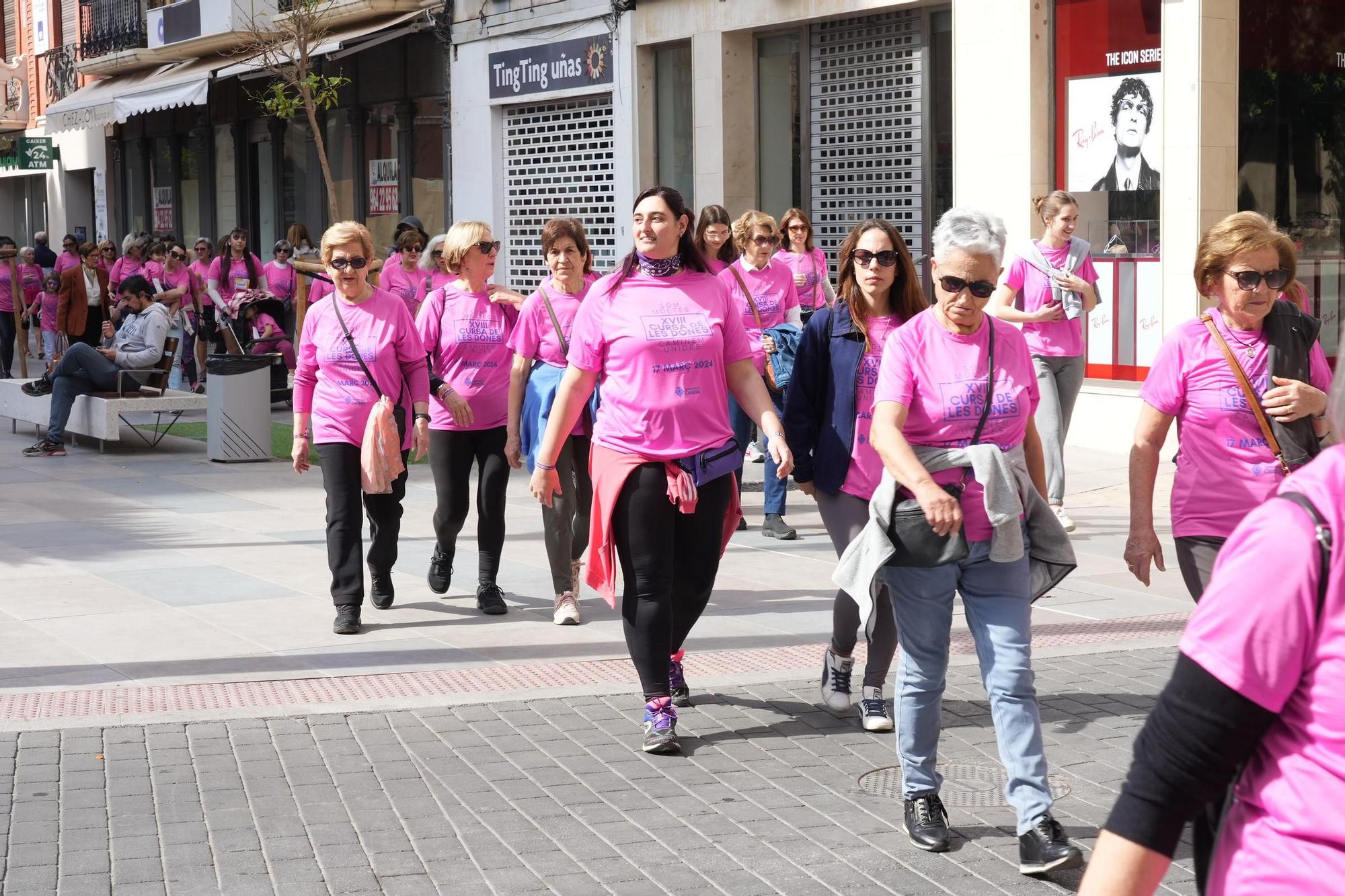 Todas las imágenes de la XVIII 'Cursa de les Dones' de Castelló