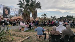 Acto en memoria de Cloe celebrado por su entorno.