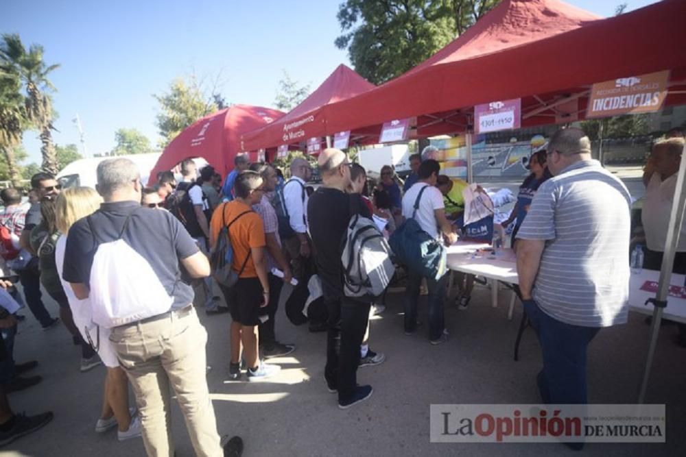 Entrega de dorsales de la 90K Camino de la Cruz