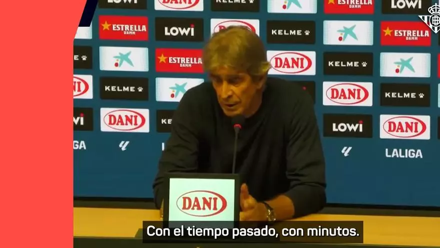 Pellegrini: "Los árbitros enredan los partidos solos"