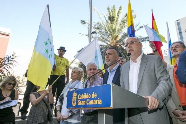 BANDERA CANARIA CABILDO DE GRAN CANARIA