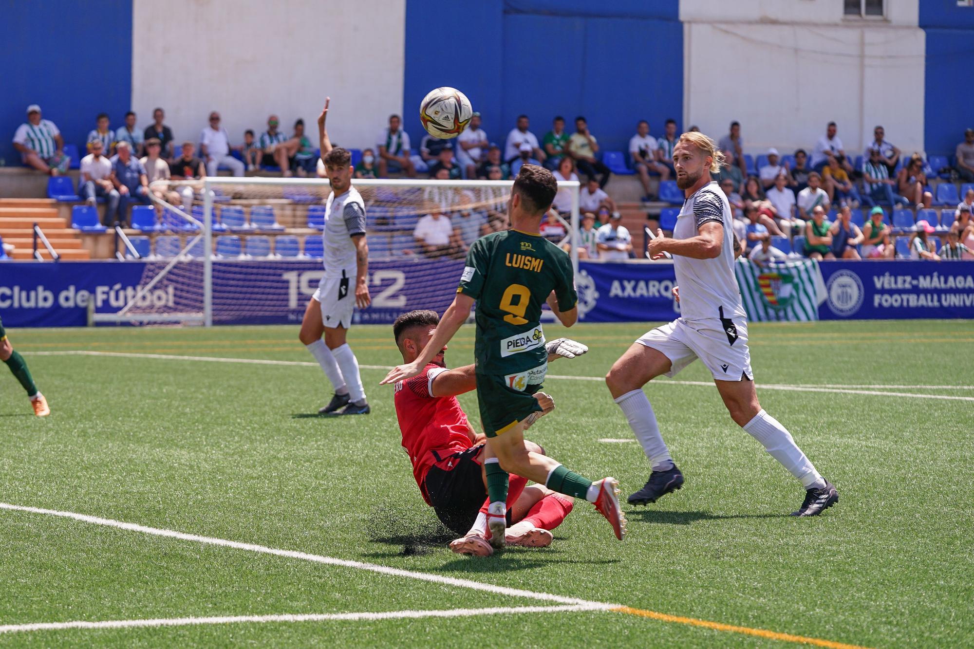 Las imágenes del Vélez CF-Córdoba CF