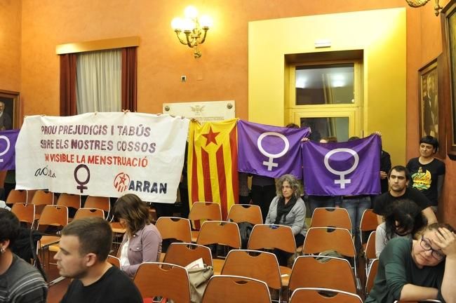 Les fotos del ple de les compreses de Manresa