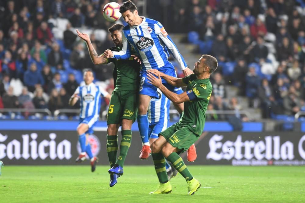 El Dépor cae ante Las Palmas en Riazor