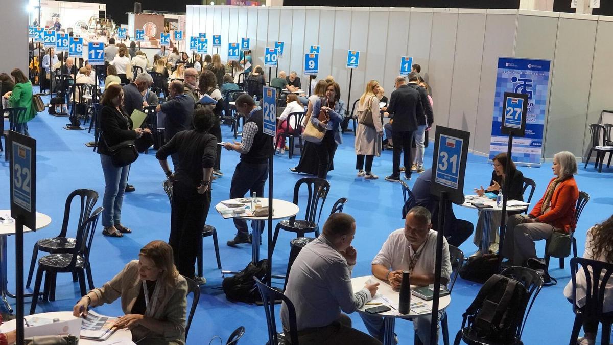 Participantes en la bolsa de contratación de Turexpo del año pasado.