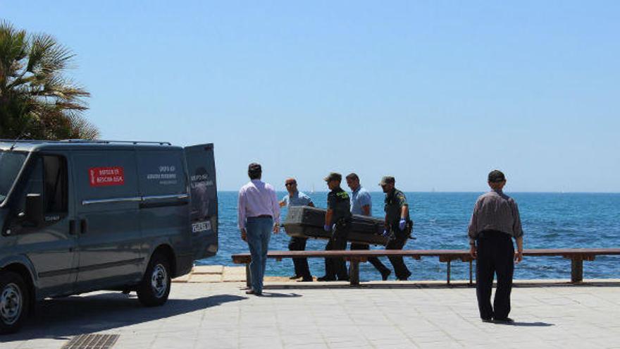 Hallan el cadáver de un hombre en la playa del Cura