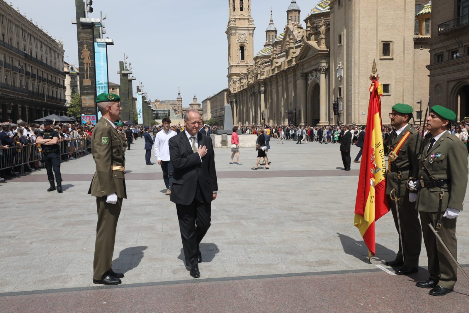 Jura de bandera civil en Zaragoza | Búscate en nuestra galería