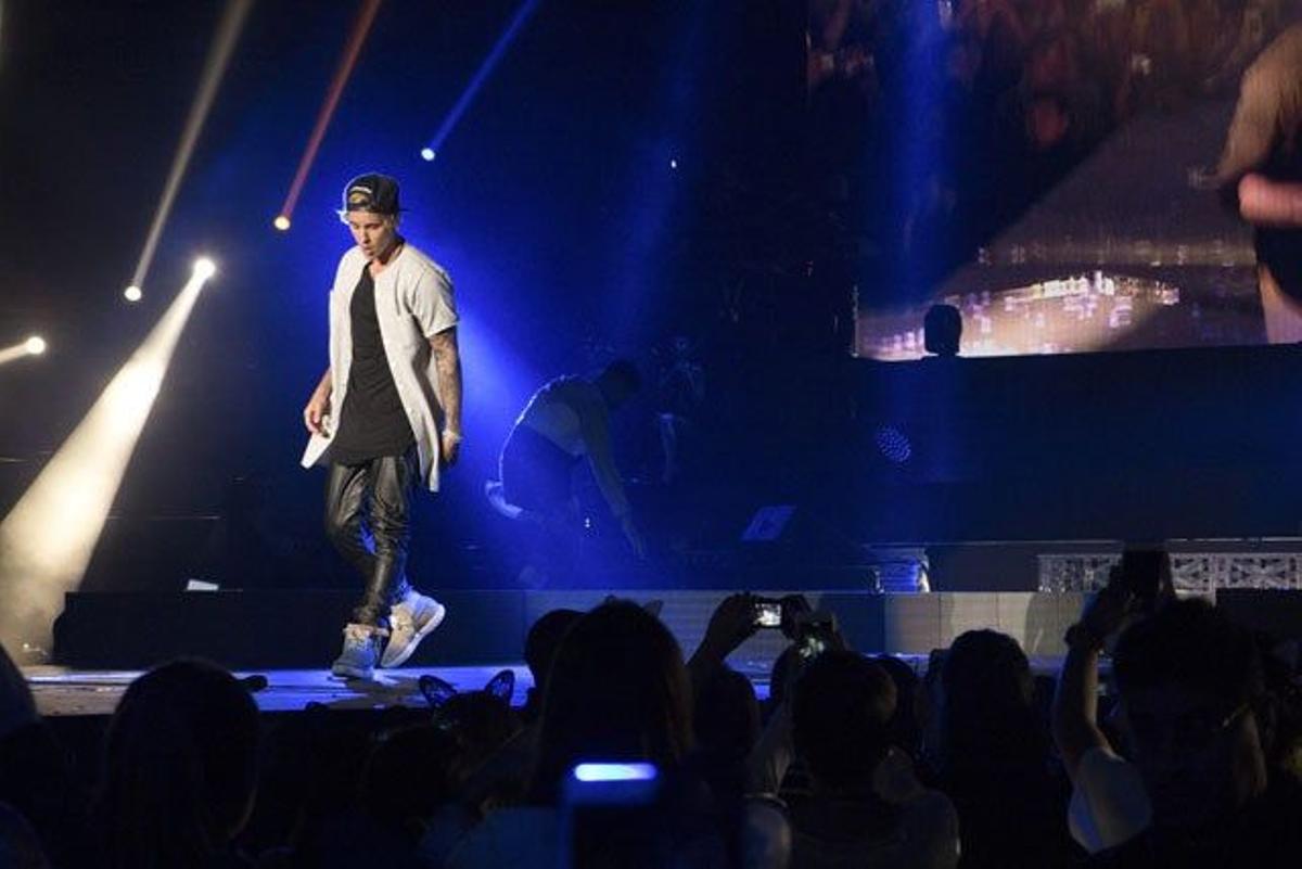 Justin Bieber interpretó su nuevo single en el concierto de Ariana Grande
